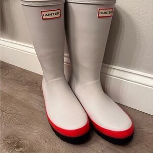 Hunter Red and Grey Boots